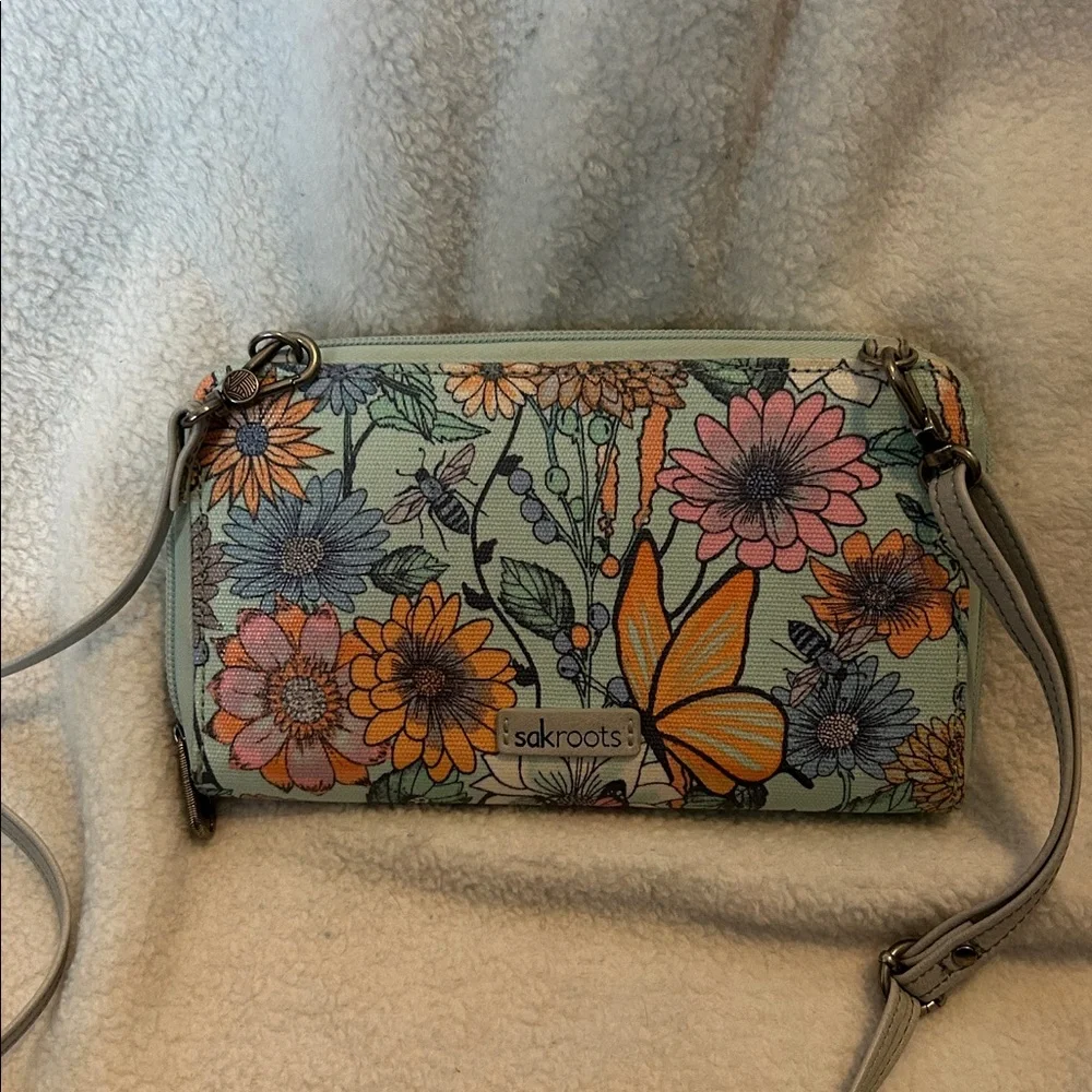 THE SAC Sequoia HOBO with Sakroots Artist Circle Large Smartphone Crossbody Bag - Picture 11 of 14